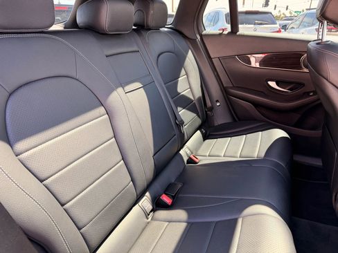 Used 2017 Mercedes-Benz GLC 300 image 31