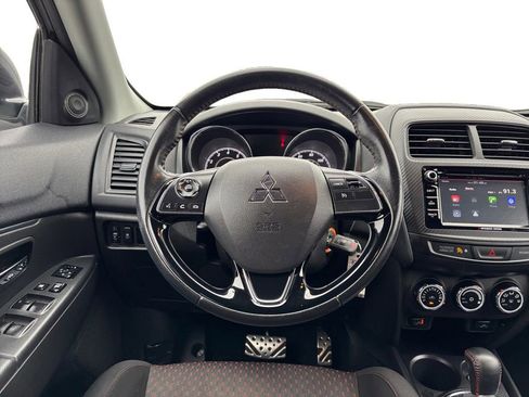 Used 2017 Mitsubishi Outlander Sport LE image 18