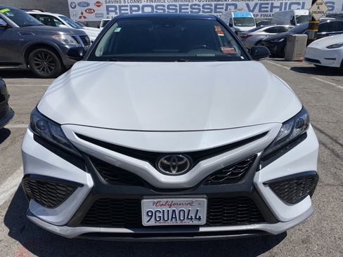 Used 2021 Toyota Camry XSE w/ Carpet Mat Package (TMS) FWD image 3
