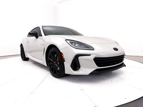 Used 2025 Subaru BRZ tS RWD image 11