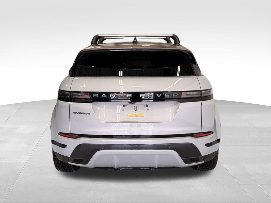 Used 2026 Land Rover Range Rover Evoque Dynamic SE AWD/4WD image 4