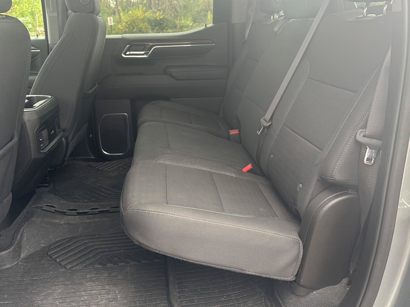 Used 2024 Chevrolet Silverado 1500 RST AWD/4WD image 10