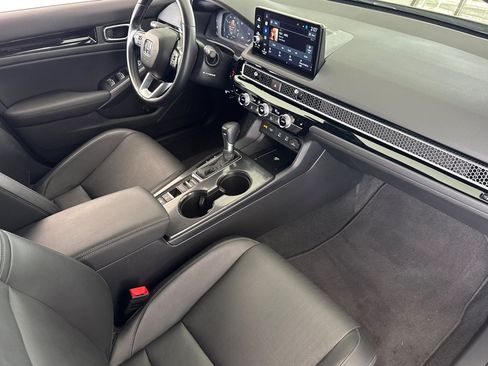Used 2025 Honda Civic Sport Touring image 34
