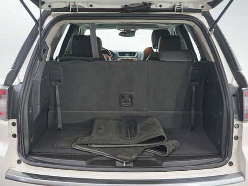Used 2014 GMC Acadia Denali AWD/4WD image 9