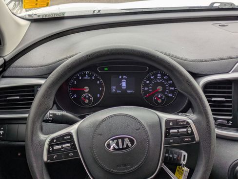 Used 2019 Kia Sorento L image 22
