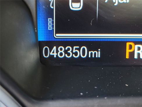 Used 2017 Ford Focus Titanium FWD image 26