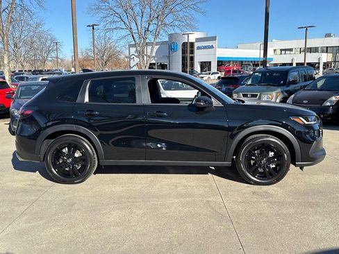 Certified 2026 Honda HR-V Sport image 4