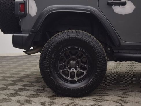 Used 2023 Jeep Wrangler Unlimited Sport image 31