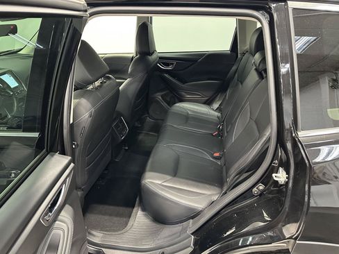 Used 2022 Subaru Forester Touring AWD/4WD image 29