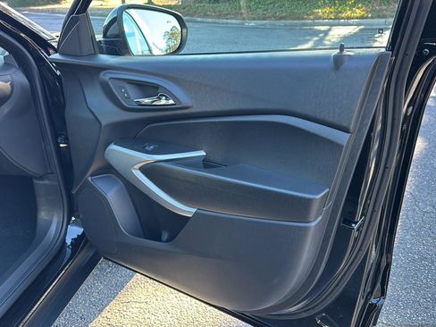 New 2026 Chevrolet Trax RS w/ Sunroof Package image 12