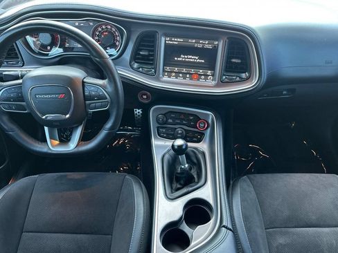 Used 2022 Dodge Challenger R/T Scat Pack RWD image 14