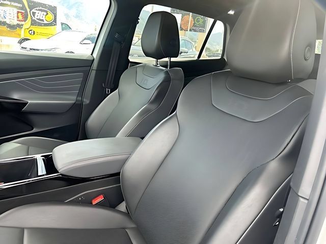 Used 2023 Volkswagen ID.4 Pro S AWD/4WD image 22