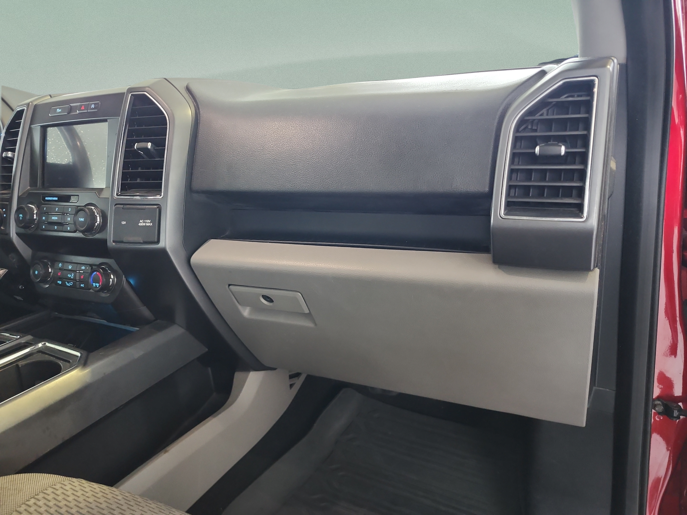 Used 2019 Ford F150 XLT w/ Equipment Group 302A Luxury RWD image 20