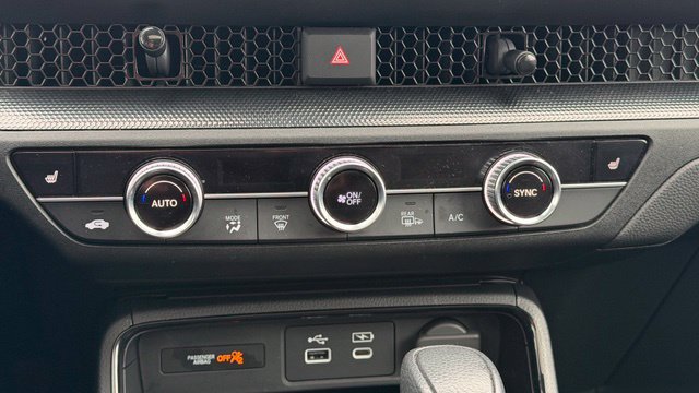 Used 2023 Honda CR-V EX image 17