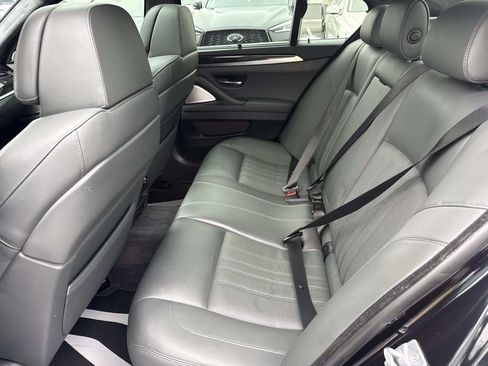 Used 2013 BMW M5 RWD image 34