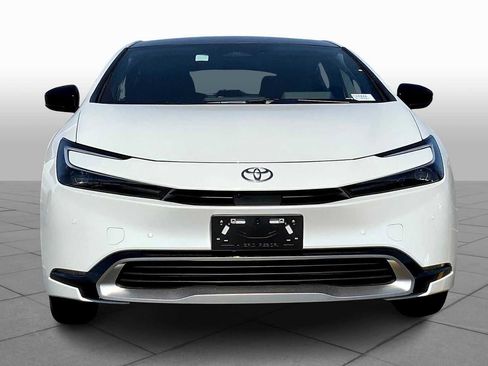 New 2026 Toyota Prius XSE Premium image 3