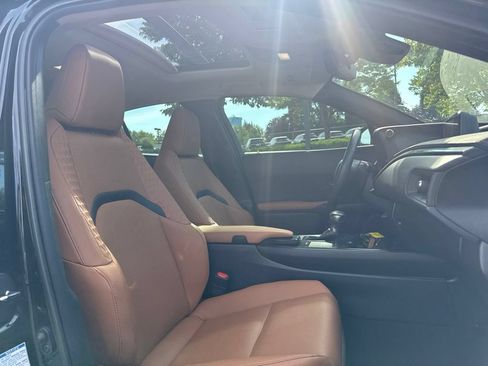Used 2021 Lexus UX 250h w/ Premium Package AWD/4WD image 24