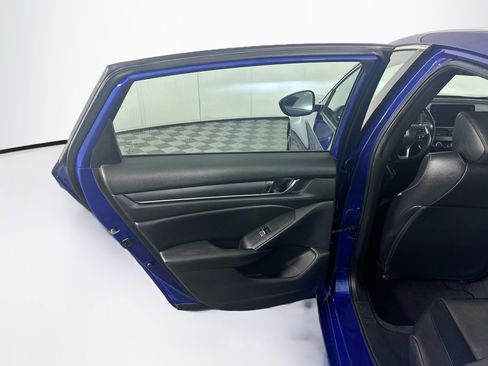 Used 2020 Honda Accord Sport image 25