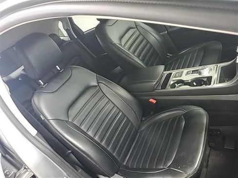 Used 2024 Ford Edge SEL AWD/4WD image 18
