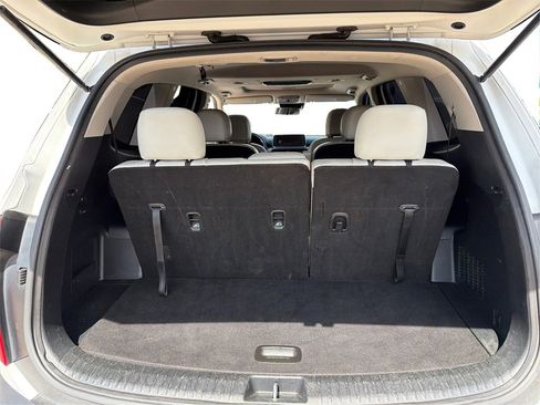 Used 2022 Kia Telluride S image 14