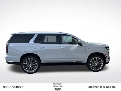 New 2026 Cadillac Escalade Luxury w/ LPO, Radiant Package image 8