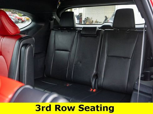 Used 2024 Toyota Highlander XSE image 18