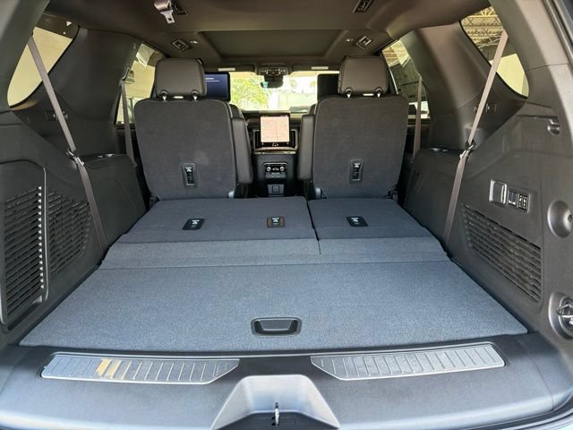 New 2026 GMC Yukon Denali w/ Denali Reserve Package AWD/4WD image 23