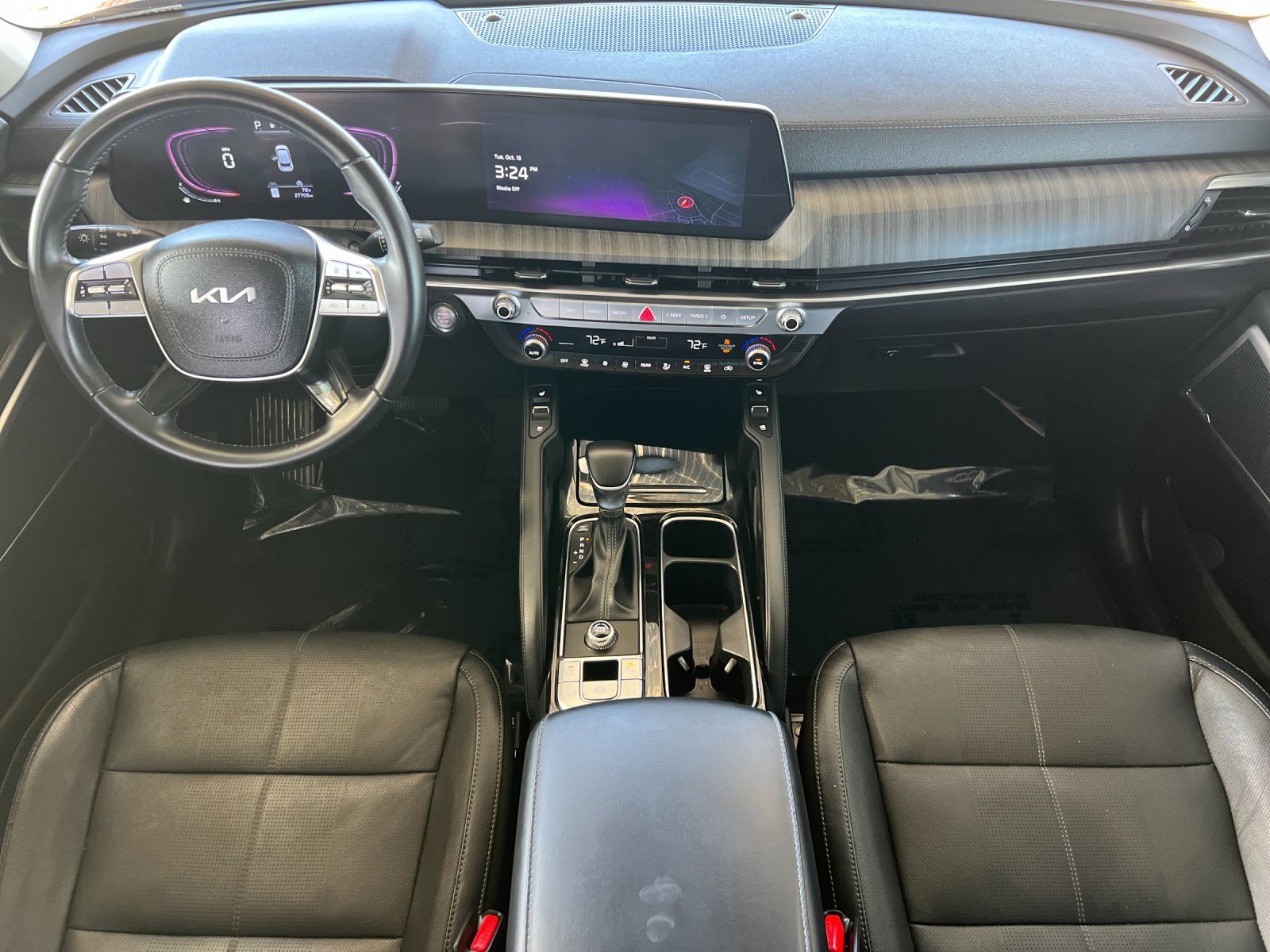 Used 2024 Kia Telluride EX w/ EX Captain's Chair Package FWD image 12
