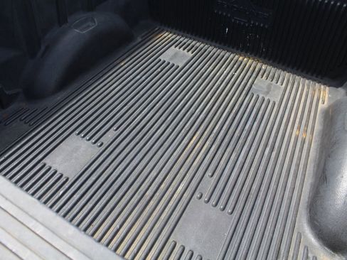 Used 2016 Ford F150 XLT RWD image 16