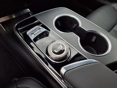 Used 2026 Cadillac Lyriq Sport image 19