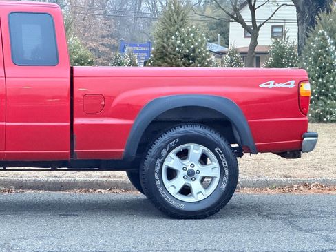 Used 2004 MAZDA B-Series Pickup 4x4 Cab Plus B4000 w/ Convenience Pkg image 18