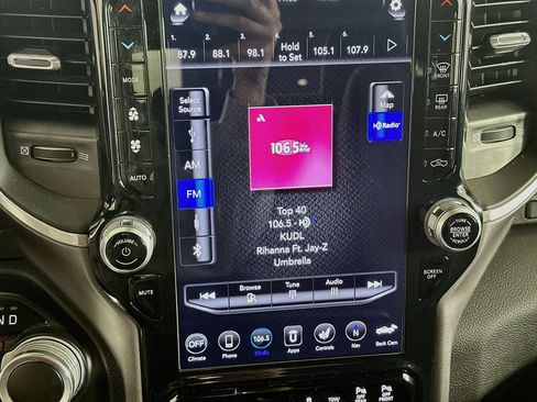 Used 2021 RAM 1500 Big Horn AWD/4WD image 19