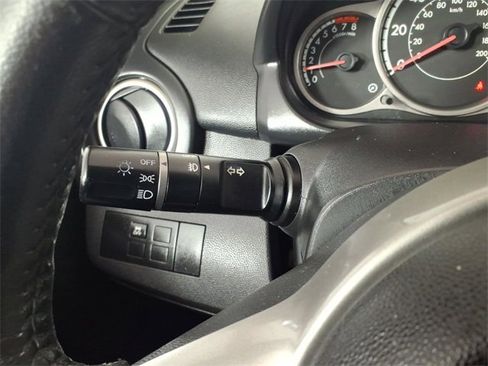 Used 2011 MAZDA MAZDA2 Touring image 27