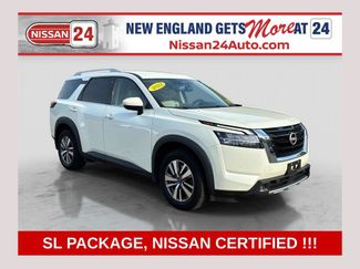 Used 2022 Nissan Pathfinder SL AWD/4WD video 1