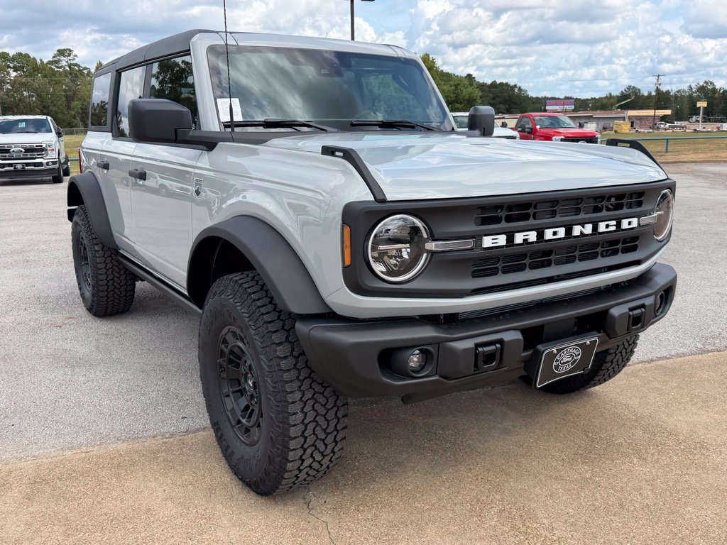 New 2026 Ford Bronco Big Bend w/ Black Diamond Package AWD/4WD image 8