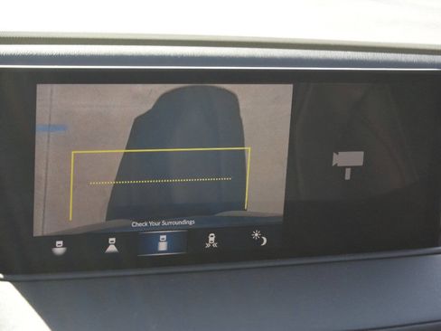 Used 2024 Acura MDX SH-AWD w/ Technology Package image 20