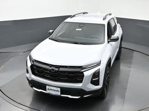 New 2026 Chevrolet Equinox RS w/ Convenience Package III image 26