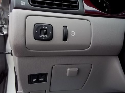 Used 2003 Lexus ES 330 image 22