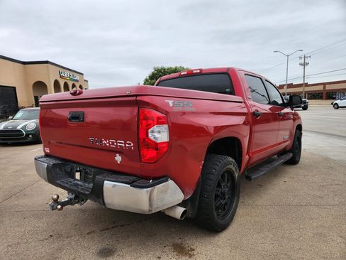 Used 2015 Toyota Tundra SR5 w/ SR5 Upgrade Package image 5