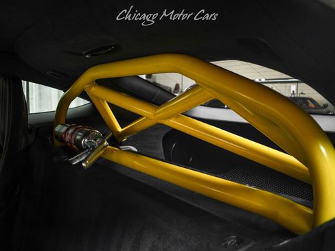 Used 2018 Mercedes-Benz AMG GT R image 16