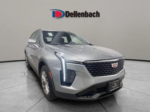 Certified 2025 Cadillac XT4 Premium Luxury AWD/4WD image 7