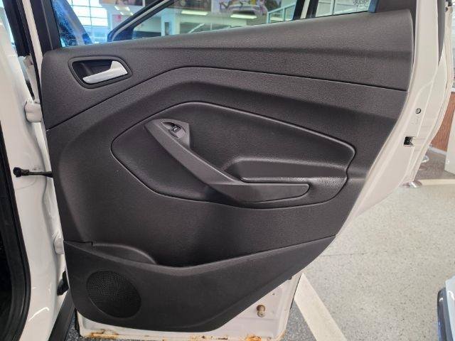 Used 2018 Ford Escape SE w/ SE Sport Appearance Package AWD/4WD image 29