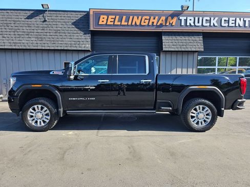 Used 2021 GMC Sierra 3500 Denali w/ Denali Ultimate Package AWD/4WD image 2