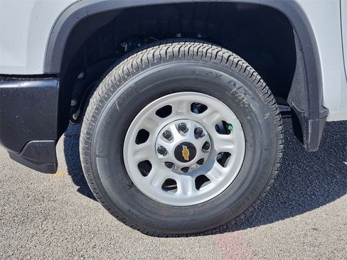 New 2026 Chevrolet Silverado 2500 W/T w/ WT Convenience Package image 8