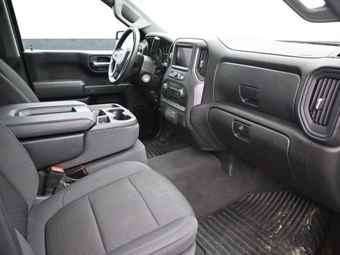 Used 2021 Chevrolet Silverado 1500 Custom Trail Boss w/ LPO, Dark Essentials Package AWD/4WD image 19