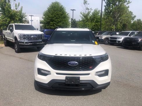 Used 2020 Ford Explorer ST w/ Premium Technology Package AWD/4WD image 2
