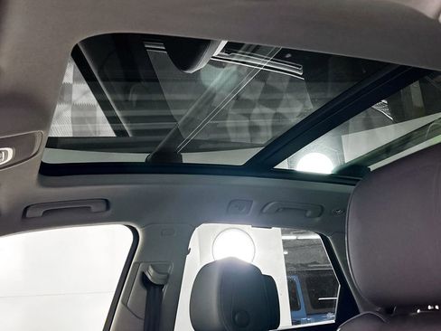 Used 2023 Audi Q5 2.0T Prestige w/ Prestige Package image 19