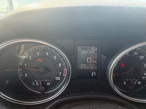 Used 2012 Jeep Grand Cherokee Laredo w/ Laredo E Group AWD/4WD image 20
