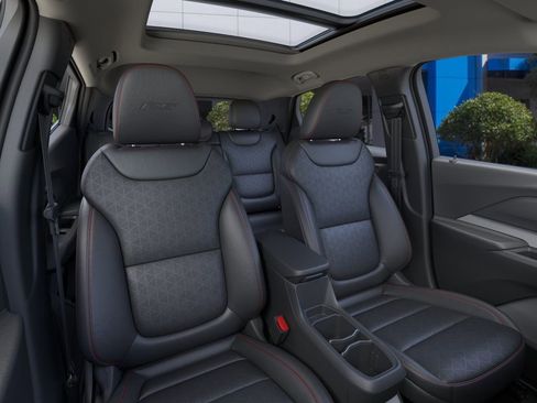 New 2027 Chevrolet Bolt RS w/ Technology Package FWD image 16