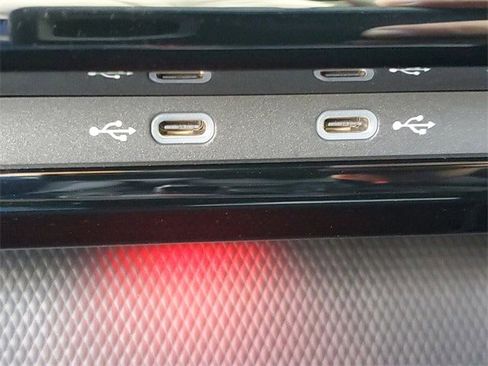 Used 2023 Volkswagen GTI 40th Anniversary Edition image 25